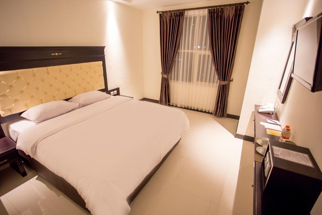 Same Hotel Malang Exteriér fotografie