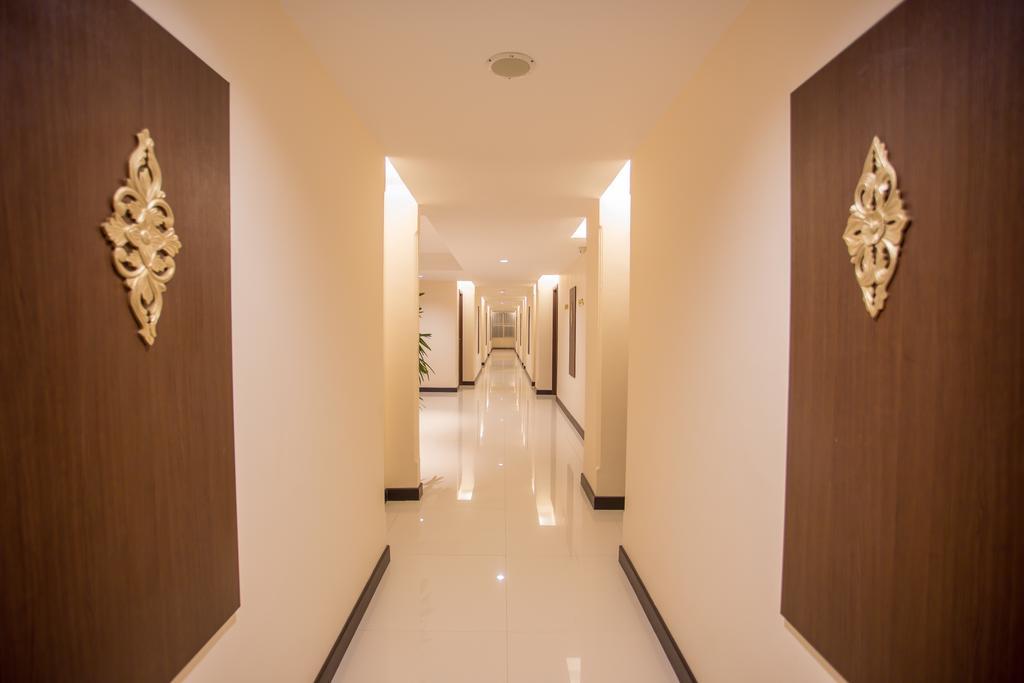 Same Hotel Malang Exteriér fotografie